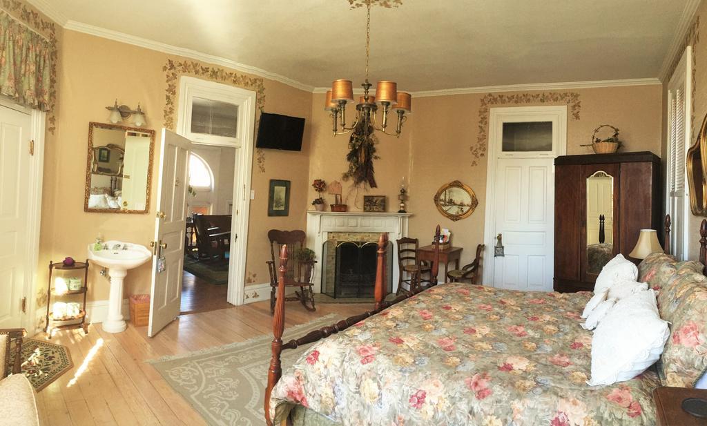 Historic Ellerbeck Mansion Bed & Breakfast Солт-Лейк-Сити Номер фото